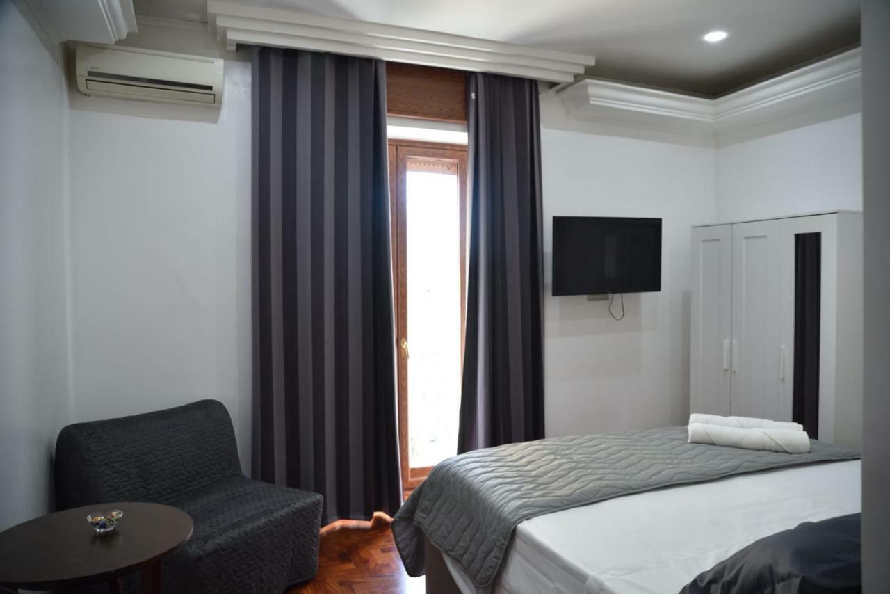 B&B Terronia Napoli Ngoại thất bức ảnh